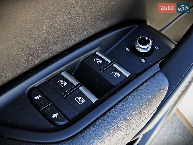 Внедорожник / Кроссовер Audi Q5 2020 в Черкассах