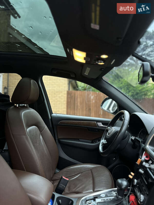 Внедорожник / Кроссовер Audi Q5 2012 в Киеве