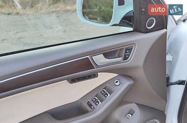 Позашляховик / Кросовер Audi Q5 2016 в 