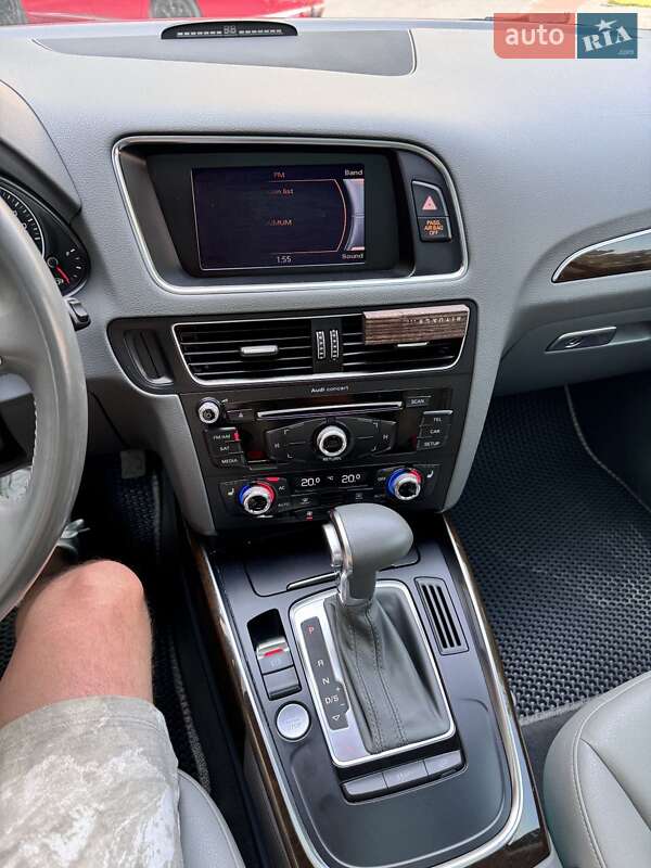 Внедорожник / Кроссовер Audi Q5 2014 в Ивано-Франковске