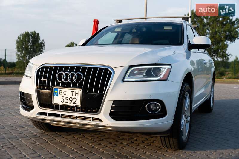 Позашляховик / Кросовер Audi Q5 2016 в Яворові