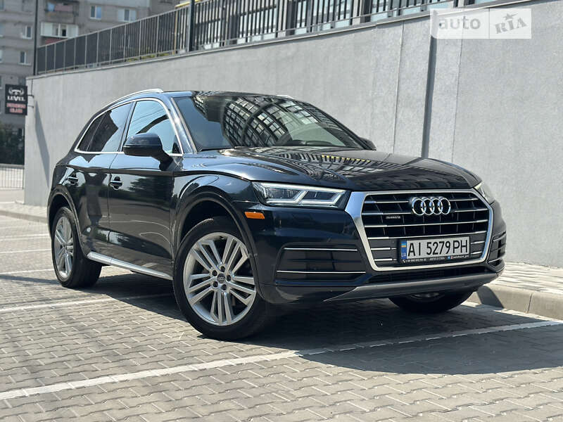 Внедорожник / Кроссовер Audi Q5 2018 в Киеве