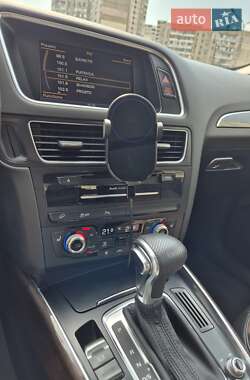 Позашляховик / Кросовер Audi Q5 2014 в 