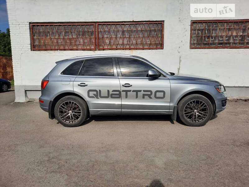 Внедорожник / Кроссовер Audi Q5 2011 в Луцке