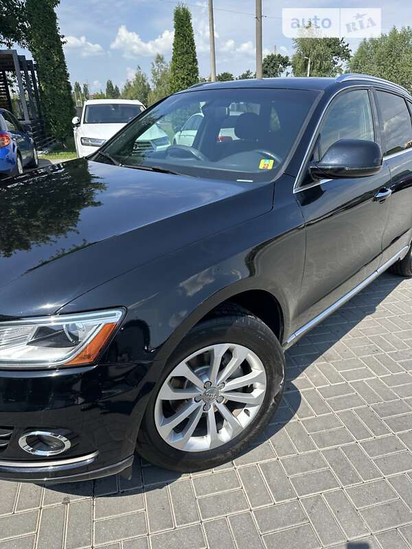 Позашляховик / Кросовер Audi Q5 2015 в Кам'янець-Подільському