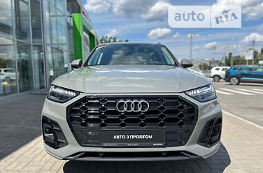 Внедорожник / Кроссовер Audi Q5 2022 в Киеве