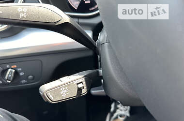 Внедорожник / Кроссовер Audi Q5 2022 в 
