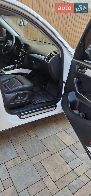 Внедорожник / Кроссовер Audi Q5 2014 в Хусте фото 11 Внедорожник / Кроссовер Audi Q5 2014 в Хусте