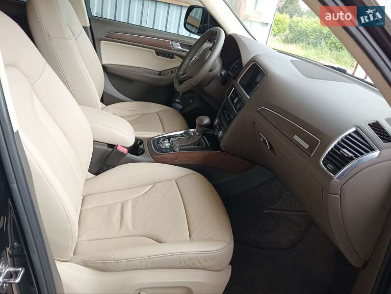 Позашляховик / Кросовер Audi Q5 2013 в Луцьку