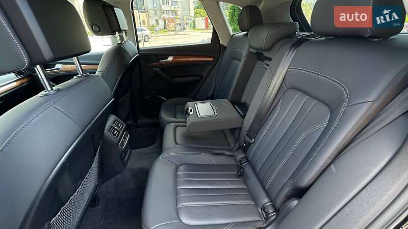 Внедорожник / Кроссовер Audi Q5 2020 в Львове