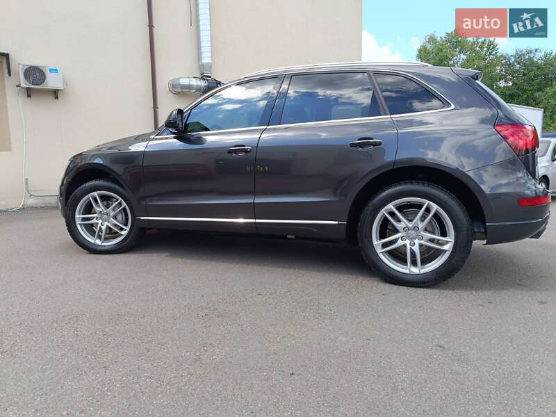Внедорожник / Кроссовер Audi Q5 2016 в Киеве