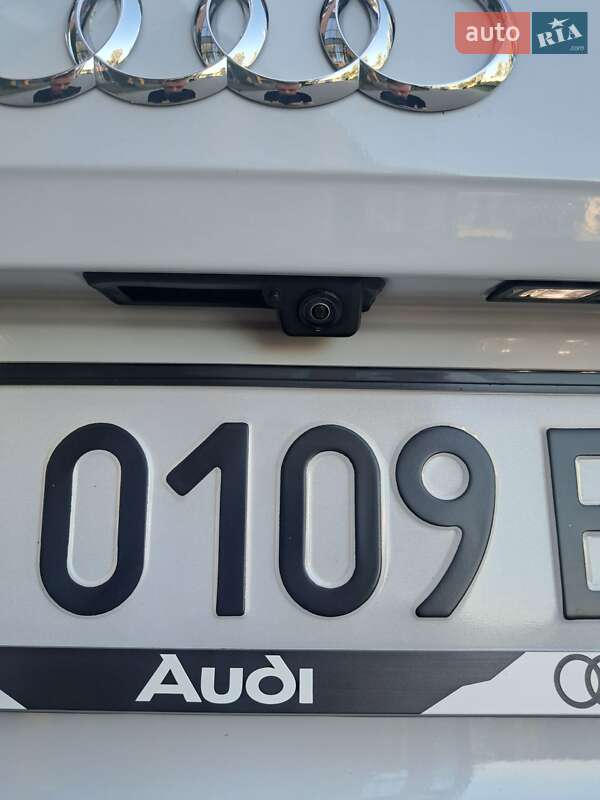 Позашляховик / Кросовер Audi Q5 2020 в Чернівцях