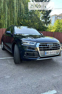 Позашляховик / Кросовер Audi Q5 2020 в Тернополі