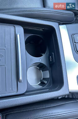 Внедорожник / Кроссовер Audi Q5 2020 в 