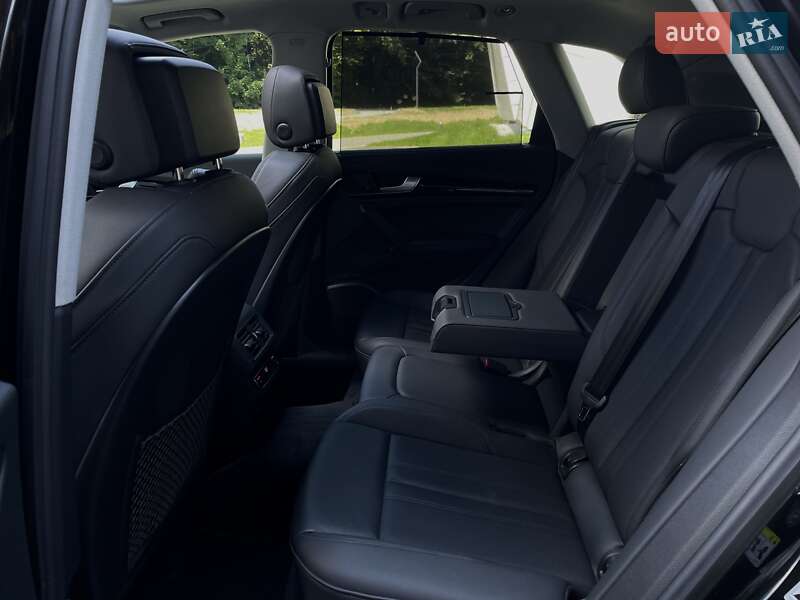 Внедорожник / Кроссовер Audi Q5 2020 в Львове