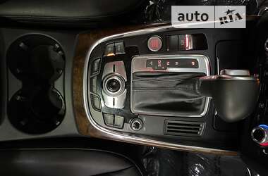 Внедорожник / Кроссовер Audi Q5 2015 в 