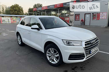 Внедорожник / Кроссовер Audi Q5 2020 в Киеве