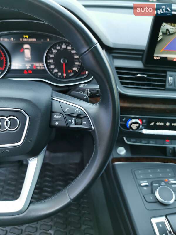 Внедорожник / Кроссовер Audi Q5 2020 в Киеве фото 22 Внедорожник / Кроссовер Audi Q5 2020 в Киеве