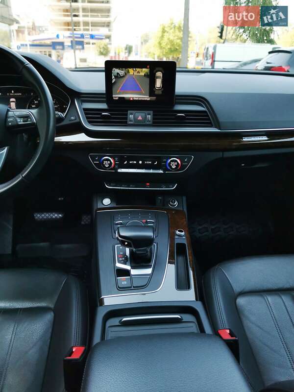 Внедорожник / Кроссовер Audi Q5 2020 в Киеве фото 44 Внедорожник / Кроссовер Audi Q5 2020 в Киеве