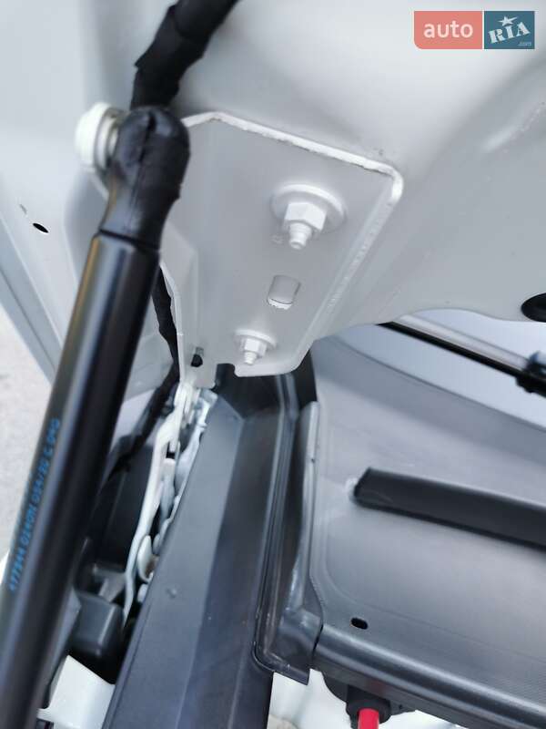 Внедорожник / Кроссовер Audi Q5 2020 в Киеве фото 53 Внедорожник / Кроссовер Audi Q5 2020 в Киеве