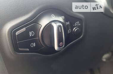 Внедорожник / Кроссовер Audi Q5 2011 в 