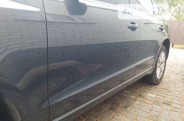 Внедорожник / Кроссовер Audi Q5 2011 в 
