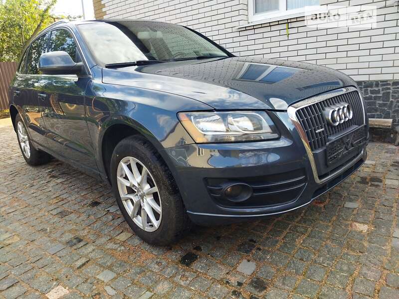 Внедорожник / Кроссовер Audi Q5 2011 в Житомире