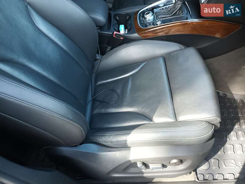 Внедорожник / Кроссовер Audi Q5 2015 в Калуше