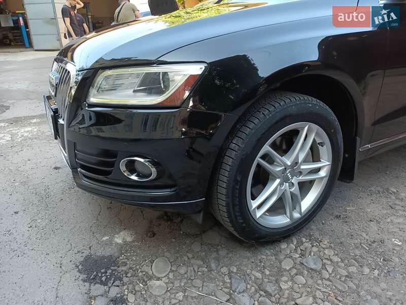 Внедорожник / Кроссовер Audi Q5 2015 в Калуше