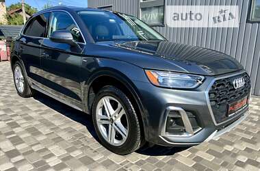 Позашляховик / Кросовер Audi Q5 2022 в 