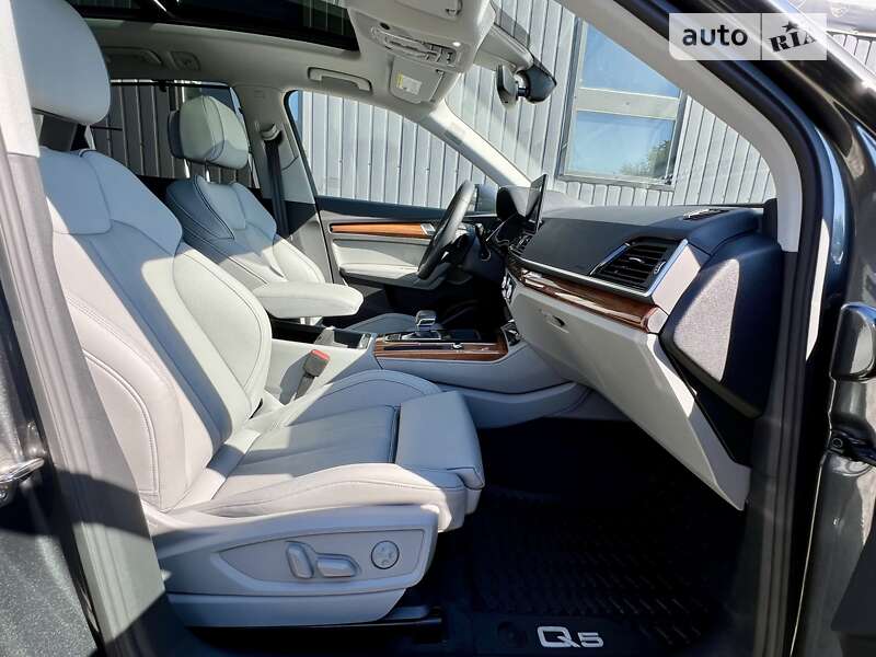 Внедорожник / Кроссовер Audi Q5 2022 в Киеве фото 58 Внедорожник / Кроссовер Audi Q5 2022 в Киеве