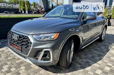 Позашляховик / Кросовер Audi Q5 2022 в 