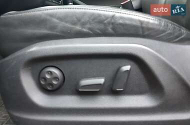 Внедорожник / Кроссовер Audi Q5 2011 в 
