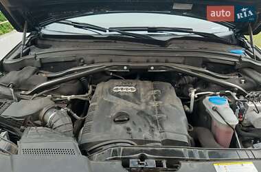 Внедорожник / Кроссовер Audi Q5 2011 в 