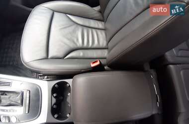Внедорожник / Кроссовер Audi Q5 2011 в 