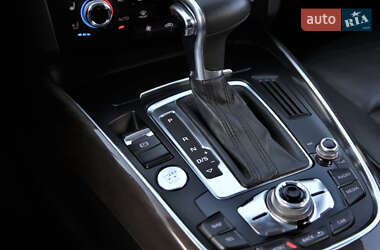 Внедорожник / Кроссовер Audi Q5 2012 в 