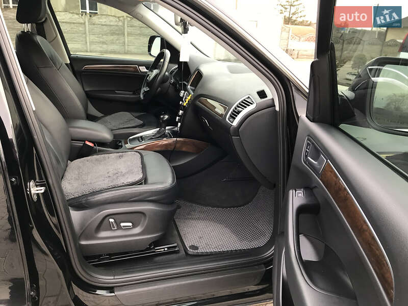Внедорожник / Кроссовер Audi Q5 2014 в Черновцах