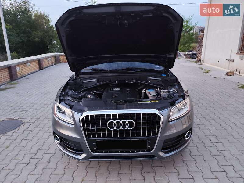 Внедорожник / Кроссовер Audi Q5 2016 в Хмельницком