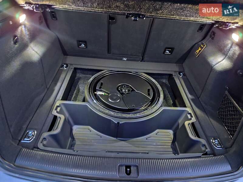 Внедорожник / Кроссовер Audi Q5 2016 в Хмельницком