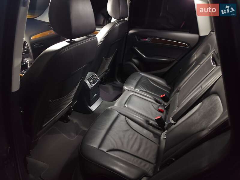 Внедорожник / Кроссовер Audi Q5 2016 в Хмельницком