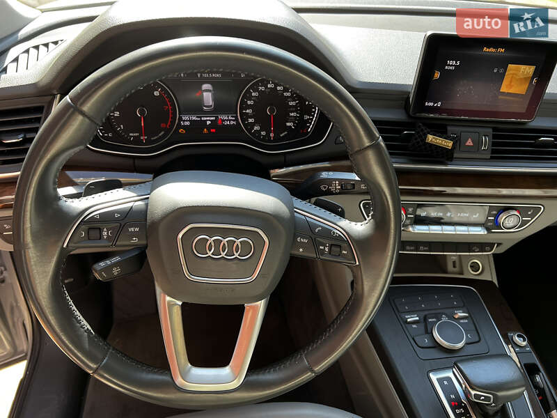 Позашляховик / Кросовер Audi Q5 2019 в Тернополі