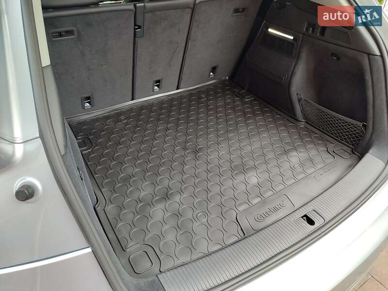 Внедорожник / Кроссовер Audi Q5 2017 в Львове