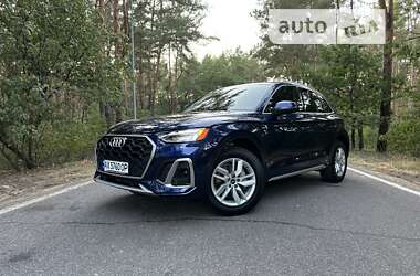 Позашляховик / Кросовер Audi Q5 2022 в Києві