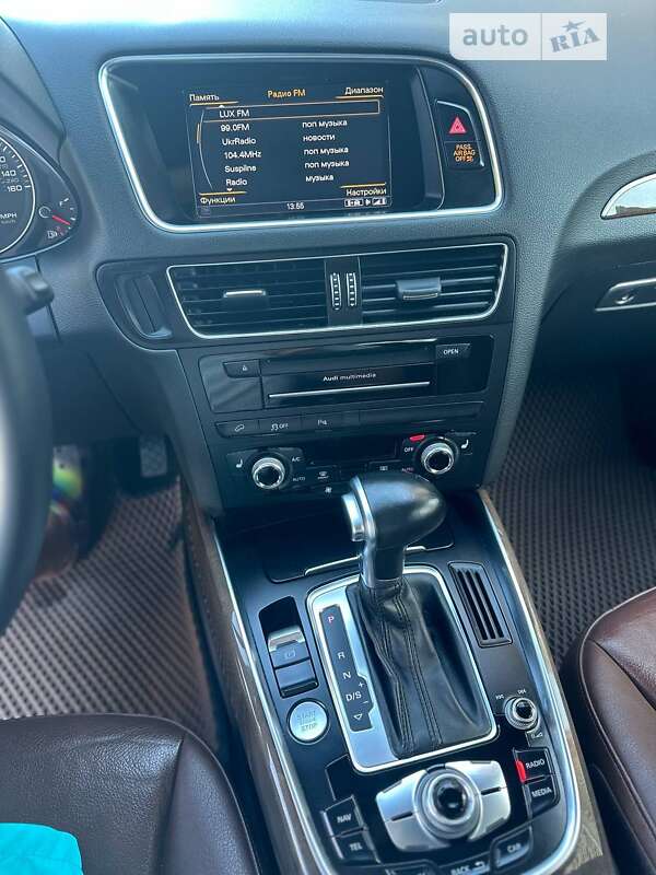 Внедорожник / Кроссовер Audi Q5 2015 в Киеве