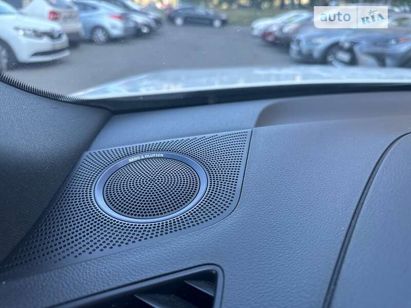 Внедорожник / Кроссовер Audi Q5 2015 в Киеве