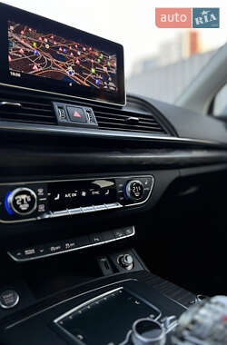 Внедорожник / Кроссовер Audi Q5 2019 в 