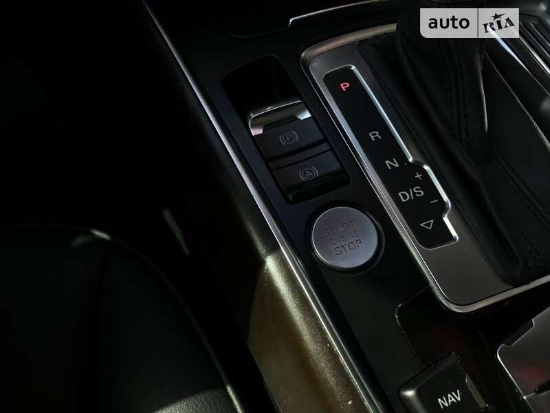 Внедорожник / Кроссовер Audi Q5 2015 в Киеве