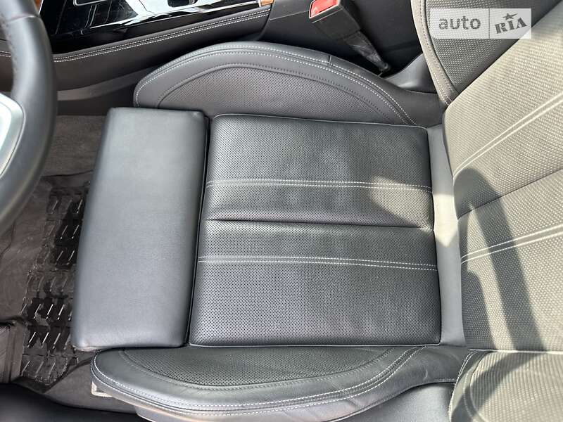 Внедорожник / Кроссовер Audi Q5 2021 в Киеве