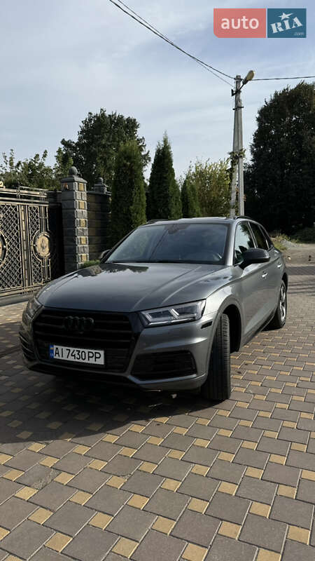 Внедорожник / Кроссовер Audi Q5 2017 в Белой Церкви
