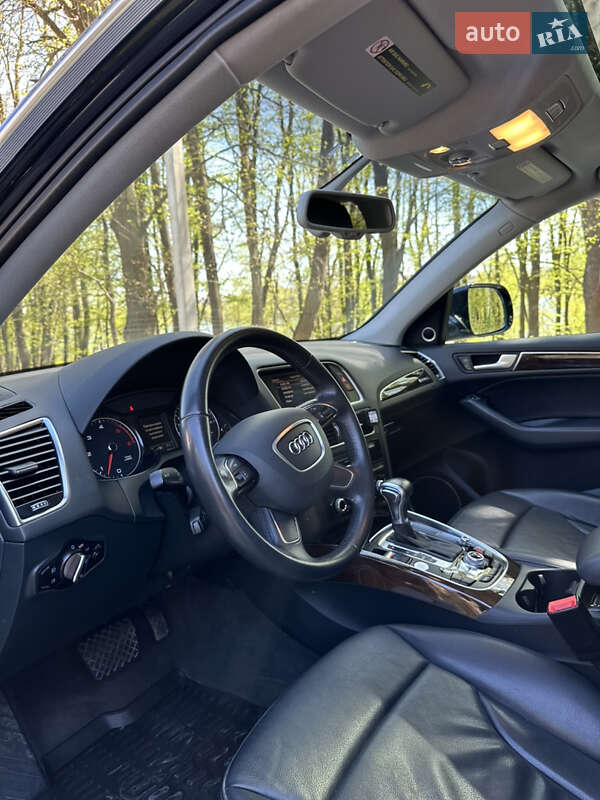 Внедорожник / Кроссовер Audi Q5 2013 в Хмельницком